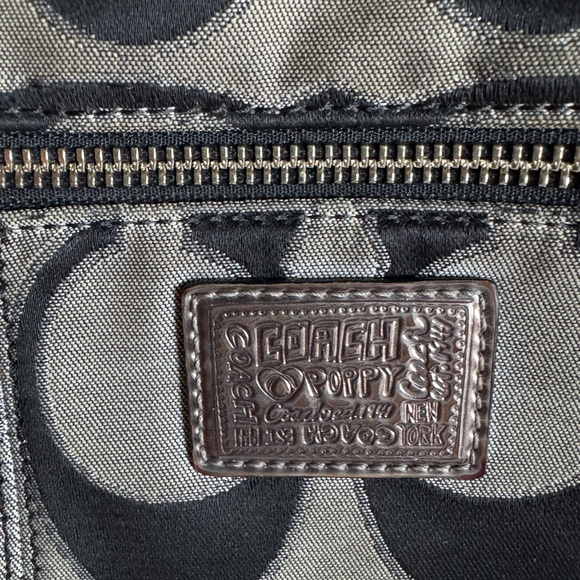 Authentic Coach Black and Brown Signature Shoulder Bag - Picture 12 of 14